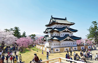弘前城